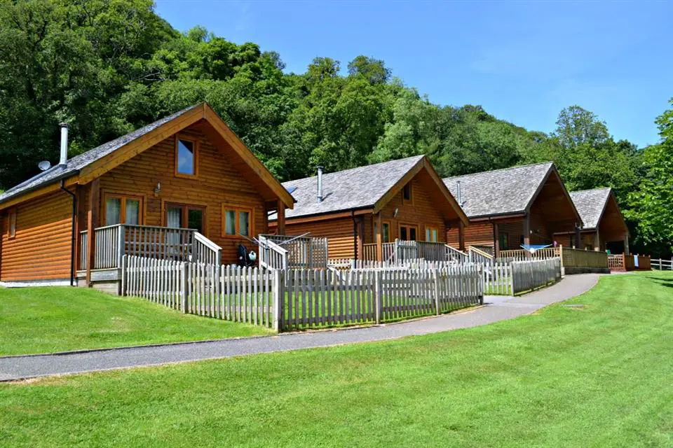 Coombe Mill fishing lodges