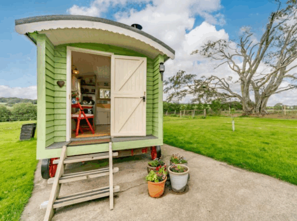 Image of a remote cabin break in a shepherds hut