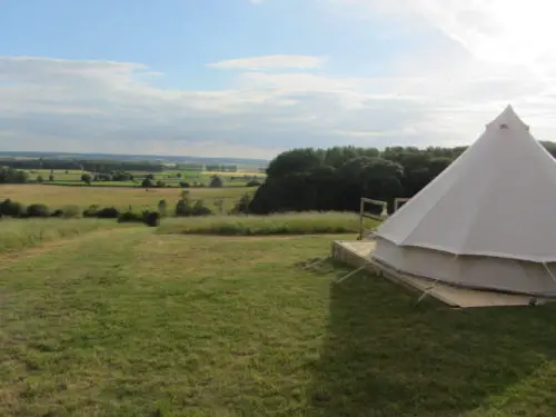 Hunters lodge glamping with a view!