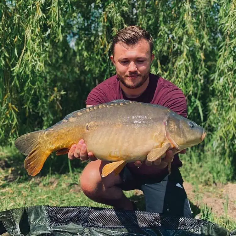 Carp fishing at Wold View, Lincolnshire