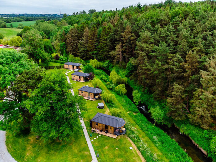 Riverside Cabins (River Perry/Severn)