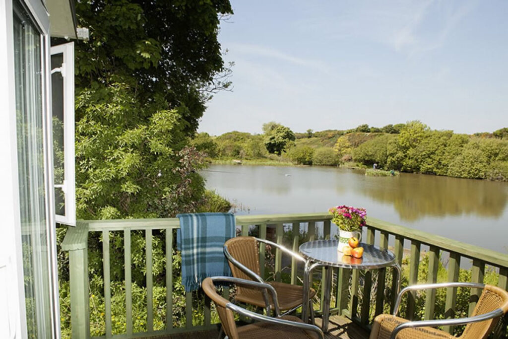Lakehouse Holiday Cottages